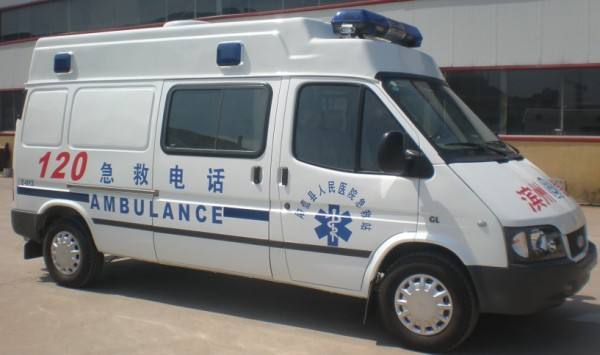 患者在等待救护车出租时需要注意什么？